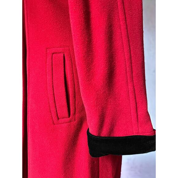Vintage 90s Halston Hooded Wool Coat | Cherry Red Velvet Trim | Size 8 - Picture 13 of 14